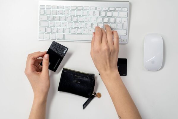 5 best credit cards with lounge access for frequent travelers in March 2025
