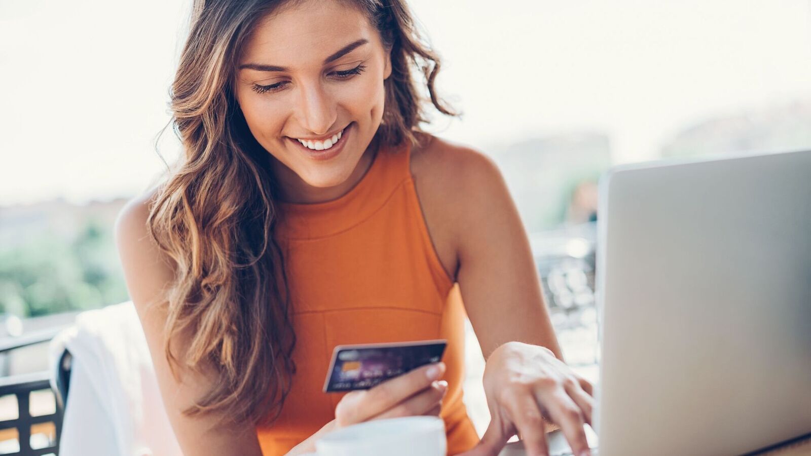 Credit cards: How low mark-up fee can help you save big? An explainer