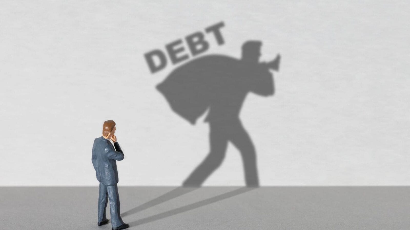8 smart tips to keep your personal loan from becoming a debt burden 8 smart tips to keep your personal loan from becoming a debt burden