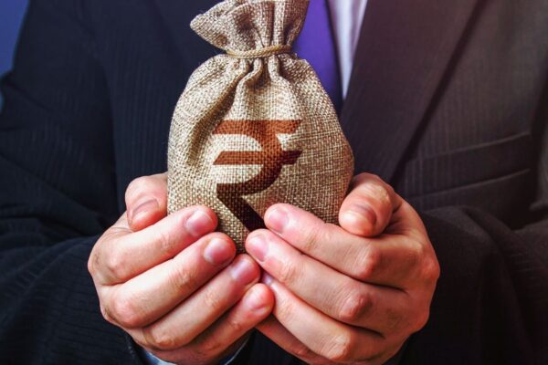 Should you borrow to invest? The truth about taking a personal loan for stocks