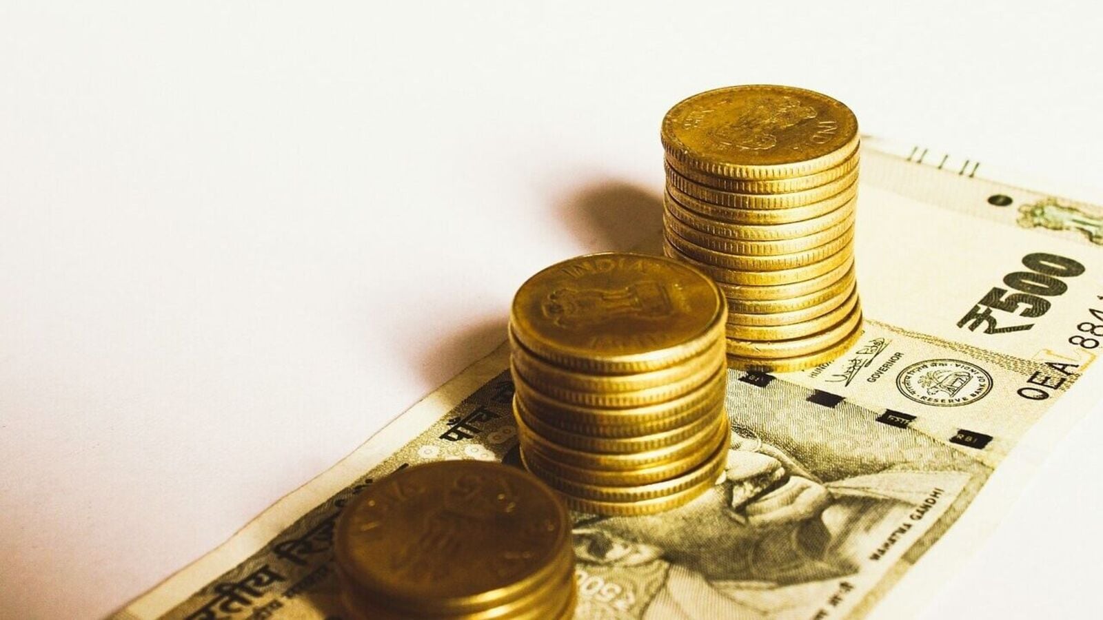 What is professional tax? How much will you pay in THESE states — EXPLAINED What is professional tax? How much will you pay in THESE states — EXPLAINED