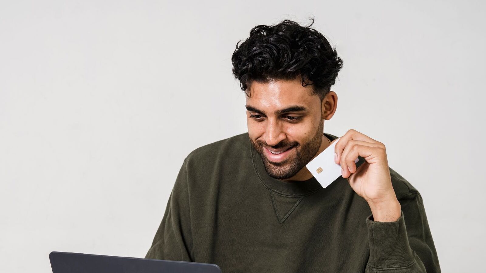 How to contact Kotak credit card customer care? A Complete Guide How to contact Kotak credit card customer care? A Complete Guide