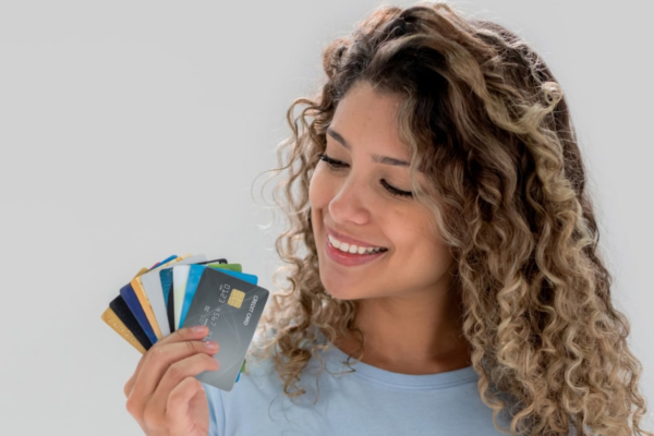 SBI credit card customer service: How to access support via phone, SMS, and email