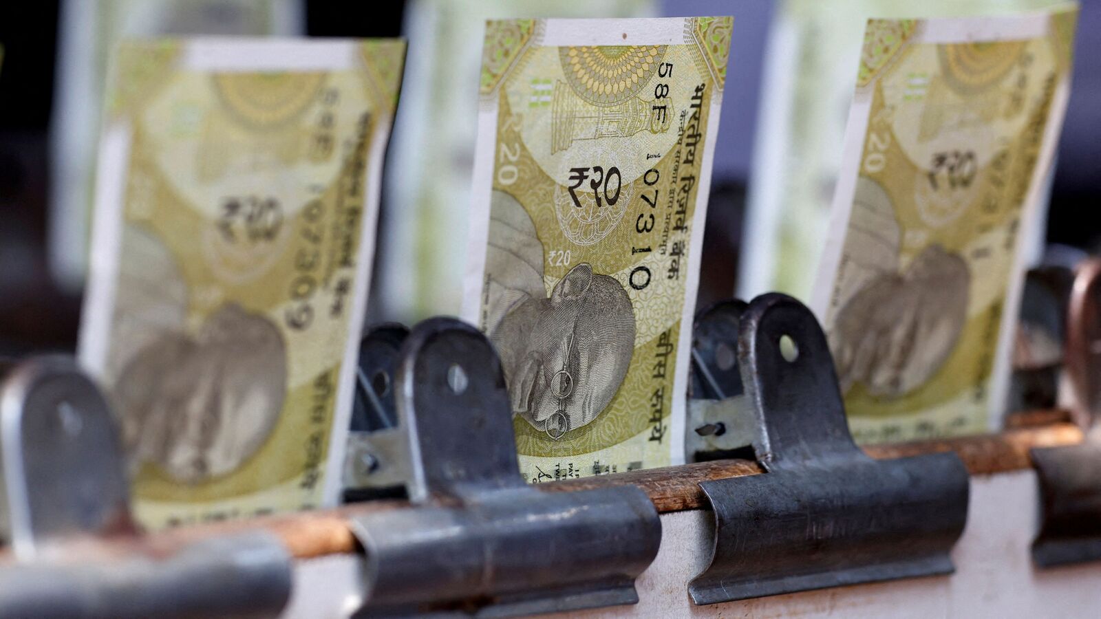 Does a joint loan hurt your credit score? The truth for co-applicants