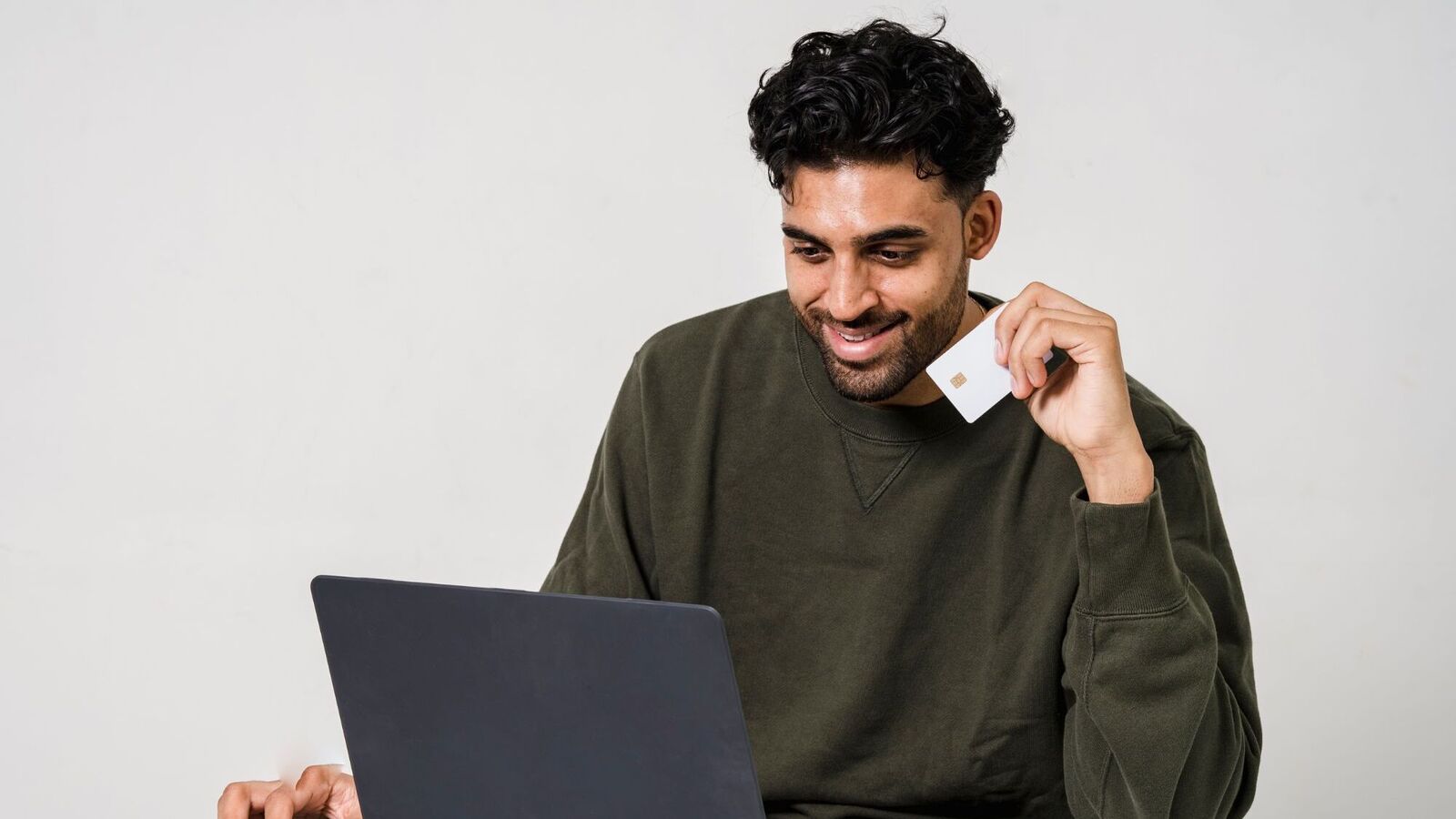Closed your credit card but still receiving refund emails? Here’s what to do Closed your credit card but still receiving refund emails? Here’s what to do
