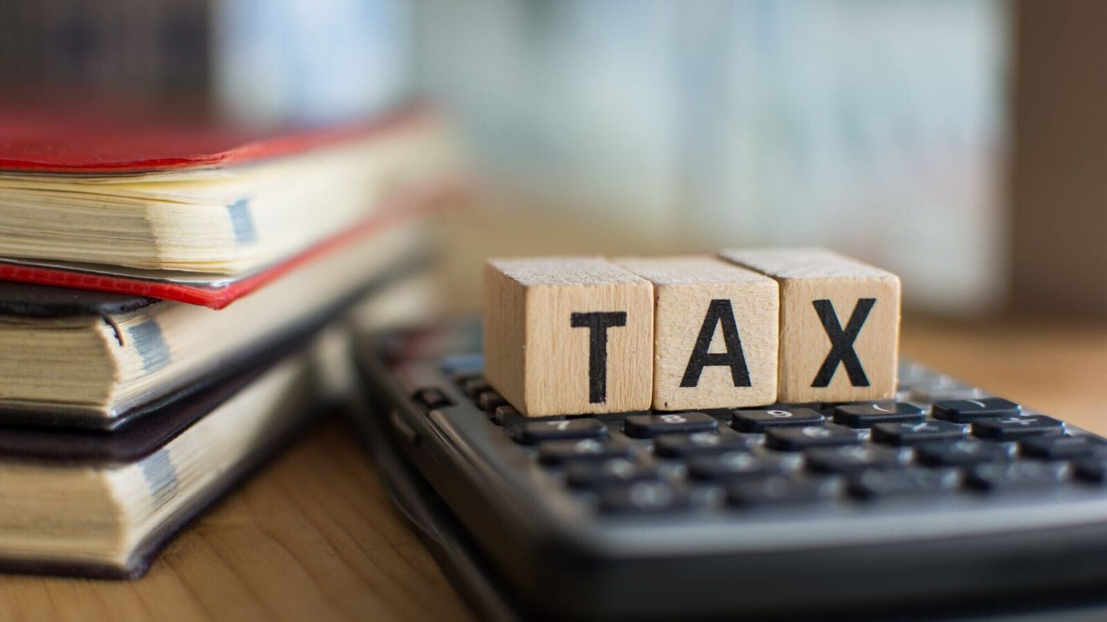 Who must file ITR with income below ₹2.5 lakh under old and new tax regimes — check the rules here Who must file ITR with income below ₹2.5 lakh under old and new tax regimes — check the rules here