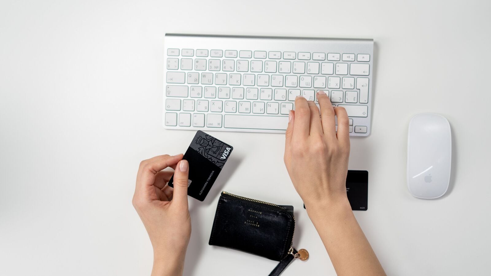 Commercial vs Corporate Credit Cards: What’s the difference and which is better? Commercial vs Corporate Credit Cards: What’s the difference and which is better?