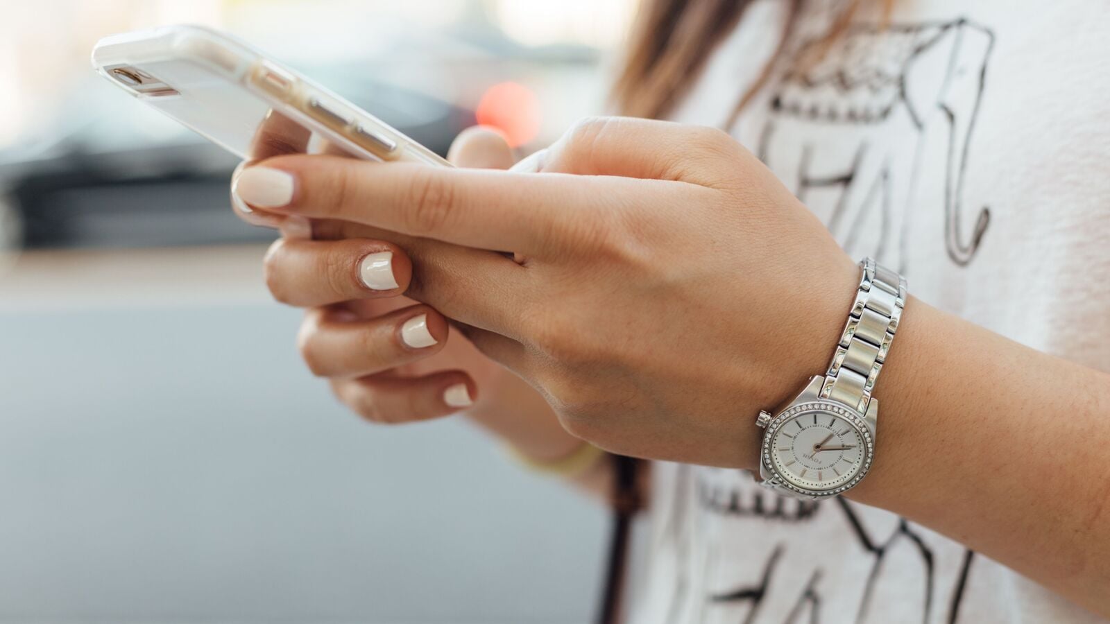 4 smart ways to start building your credit score as a beginner