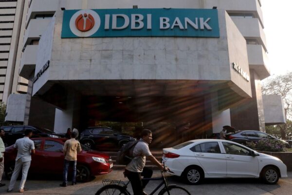 Govt to call financial bids for IDBI stake sale by Oct-Dec: Divestment secy